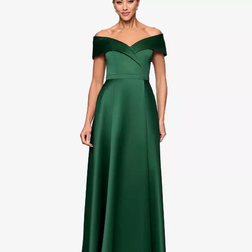 Xscape Green Off-Shoulder Elegant Dress